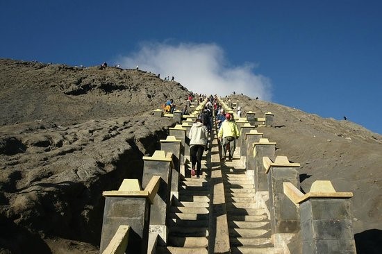 5 Alasan Mengapa Memilih Gunung Bromo Sebagai Destinasi Utama Wisata Anda 2